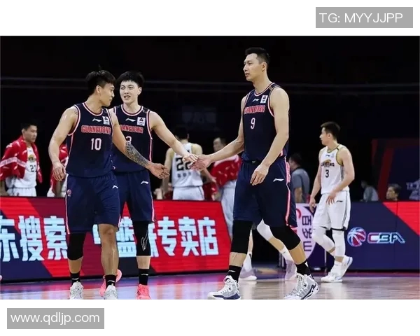 杭州篮球队的整体压制策略解析与深度剖析 杭州篮球队的整体压制策略解析与深度剖析